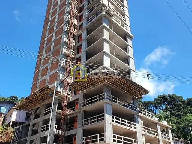 Apartamento 3 quartos e 4 banheiros, à venda, no bairro Centro em Seara