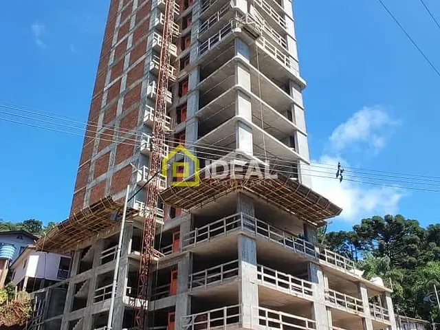 Apartamento 3 quartos e 4 banheiros, à venda, no bairro Centro em Seara