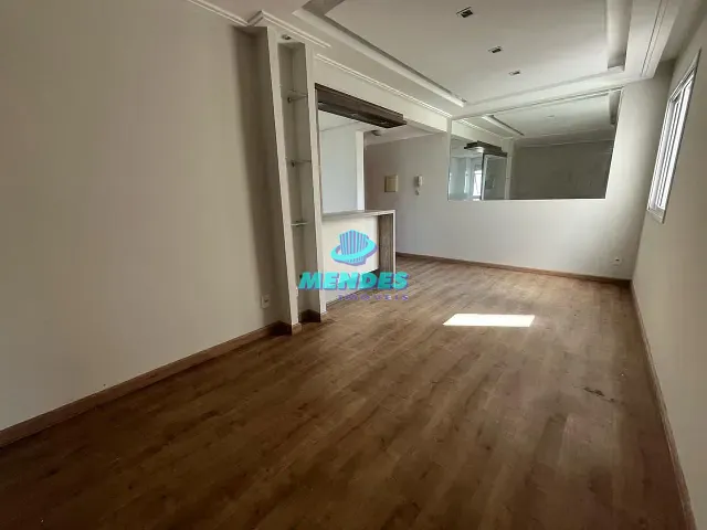 Apartamento 3 quartos e 2 banheiros, à venda, no bairro Vila Monte Carlo em Cachoeirinha