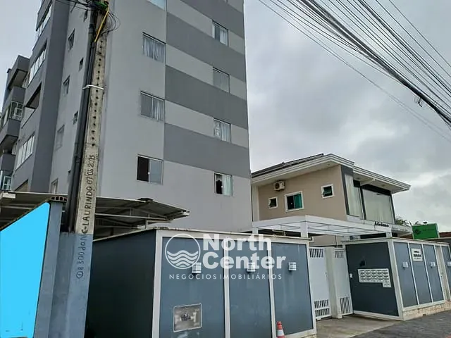 Apartamento com 84m² 2 quartos e 1 banheiro, à venda, no bairro Vila Nova em Joinville