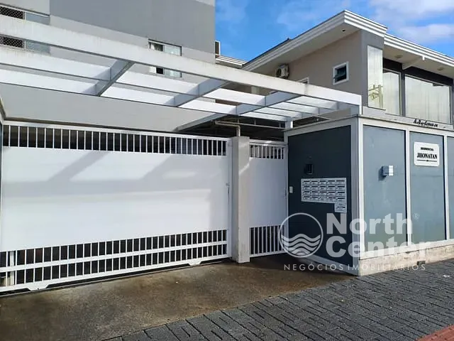 Apartamento com 84m² 2 quartos e 1 banheiro, à venda, no bairro Vila Nova em Joinville