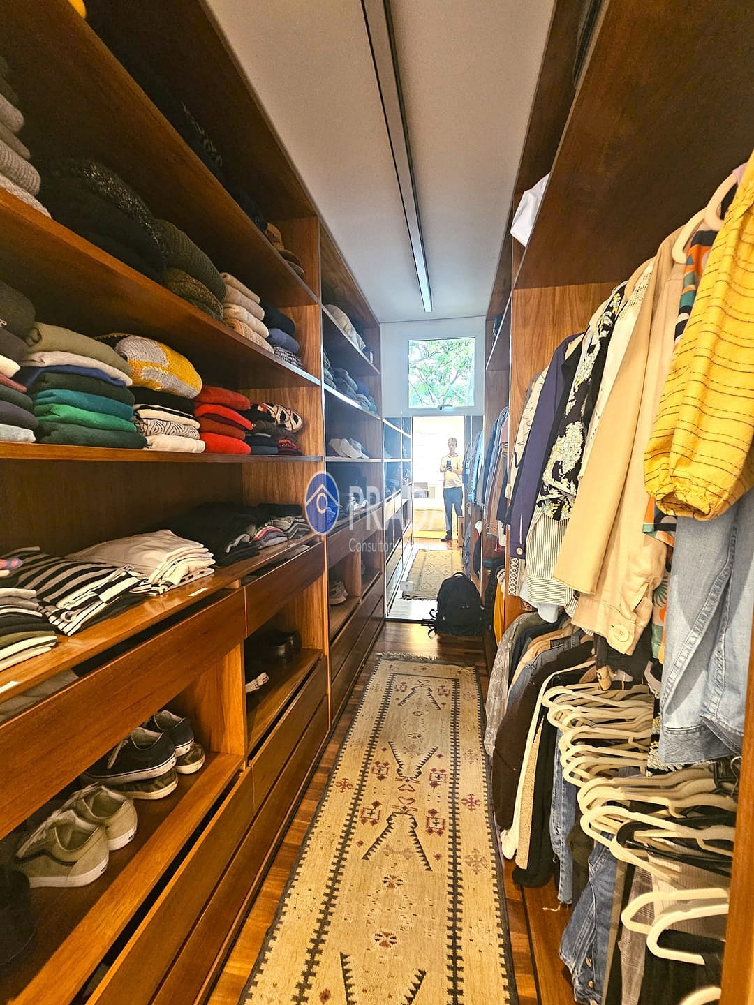 Apartamento à venda com 2 quartos, 100m² - Foto 33
