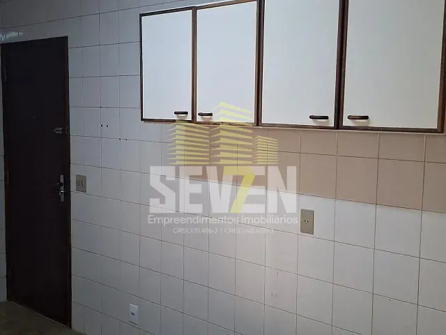 Apartamento 3 quartos e 3 banheiros, à venda, no bairro Centro em Bauru
