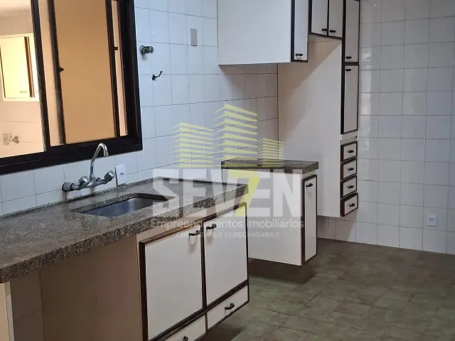 Apartamento 3 quartos e 3 banheiros, à venda, no bairro Centro em Bauru