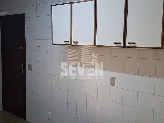 Apartamento 3 quartos e 3 banheiros, à venda, no bairro Centro em Bauru