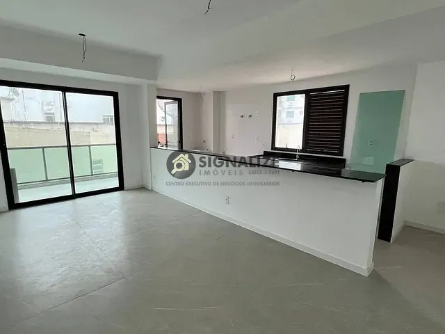 Apartamento com 100m² 2 quartos e 2 banheiros, à venda, no bairro Centro em Cabo Frio