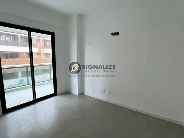 Apartamento com 100m² 2 quartos e 2 banheiros, à venda, no bairro Centro em Cabo Frio