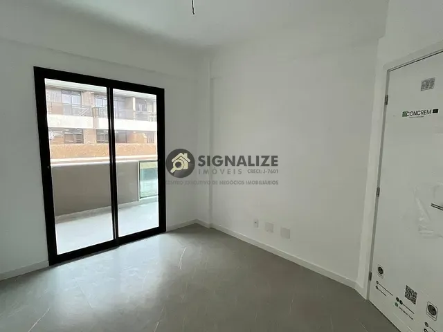 Apartamento com 100m² 2 quartos e 2 banheiros, à venda, no bairro Centro em Cabo Frio