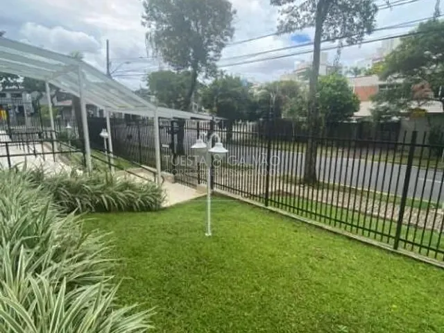 Apartamento com 102m² 3 quartos e 3 banheiros, à venda, no bairro Água Verde em Curitiba