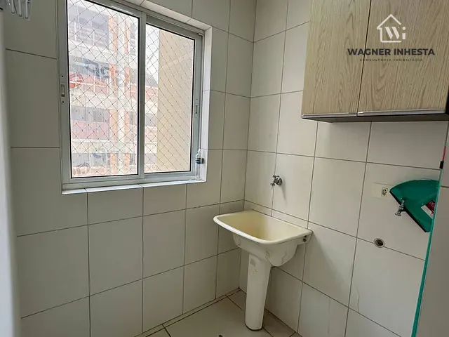 Apartamento 2 quartos e 1 banheiro, à venda, no bairro Zona 07 em Maringá