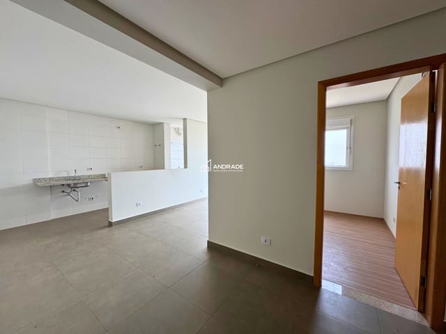 Apartamento 2 quartos e 1 banheiro, à venda, no bairro Vila São José em Apucarana