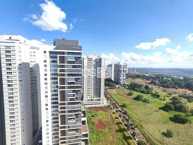 Apartamento com 333m² 3 quartos e 4 banheiros, à venda, no bairro Gleba Fazenda Palhano em Londrina