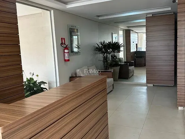 Apartamento com 137m² 3 quartos e 2 banheiros, à venda, no bairro Centro em Cascavel