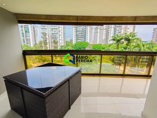 Apartamento com 150m² 4 quartos e 3 banheiros, à venda, no bairro Barra da Tijuca em Rio de Janeiro