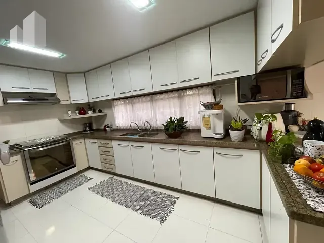 Apartamento com 350m² 4 quartos e 4 banheiros, à venda, no bairro Centro em Nova Iguaçu
