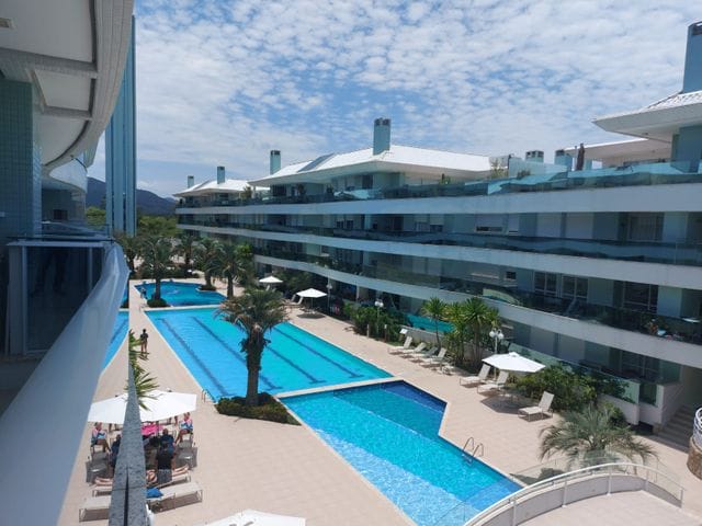 Apartamento com 271m² 3 quartos e 5 banheiros, à venda, no bairro Canasvieiras em Florianópolis