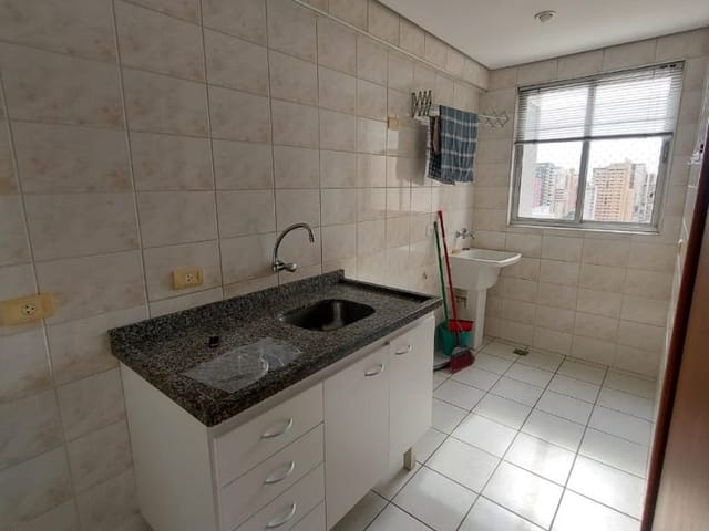 Foto do Apartamento - Apartamento com 1 dormitório para alugar, 46 m² por R$ 1.770,00/mês - Centro - Londrina/PR | Imobiliária Natal LTDA