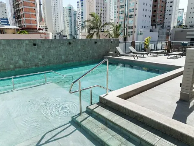 Apartamento 2 quartos e 3 banheiros, à venda, no bairro Centro em Balneário Camboriú