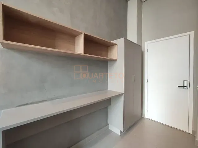 Apartamento 1 quarto e 1 banheiro, para alugar, no bairro Pinheiros em São Paulo