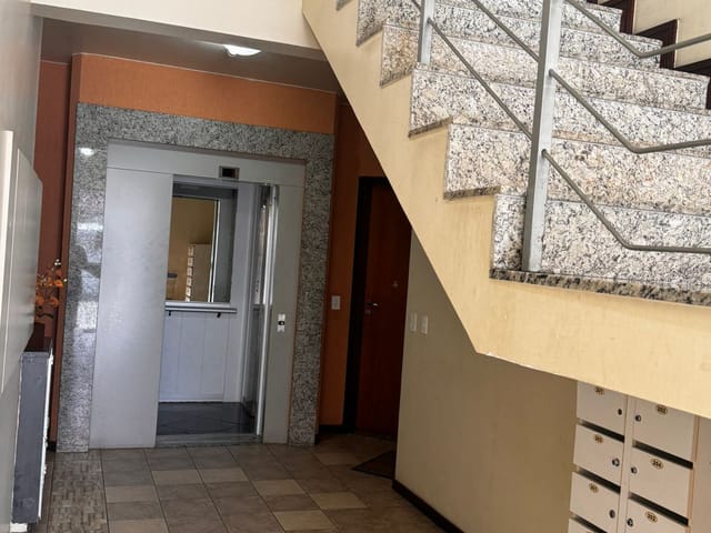 Apartamento 3 quartos e 3 banheiros, à venda, no bairro Extensão do Bosque em Rio das Ostras