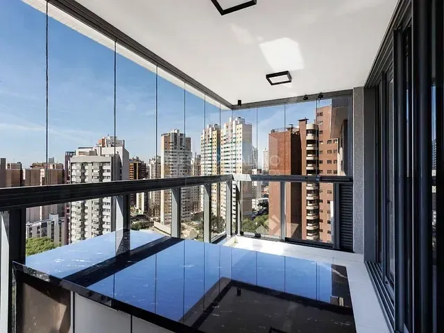 Apartamento com 156m² 3 quartos e 4 banheiros, à venda, no bairro Água Verde em Curitiba