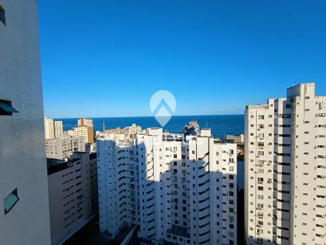 Apartamento com 137m² 4 quartos e 1 banheiro, para alugar, no bairro Pituba em Salvador