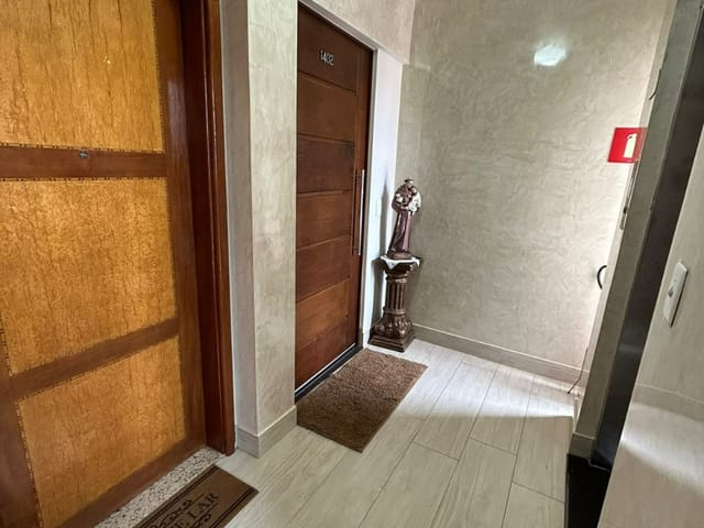 Foto do Apartamento - Apartamento à venda no Edifício Tartuce, amplo e bem localizado 03 quartos sendo 01 suíte em  Rio Verde/GO | ApêHouse | Imobi