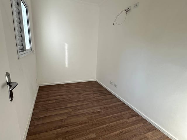 Apartamento 2 quartos e 1 banheiro, à venda, no bairro Parque das Nações em Santo André