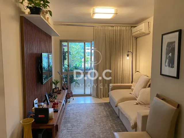 Apartamento 3 quartos e 1 banheiro, à venda ou para alugar, no bairro Laranjeiras em Rio de Janeiro