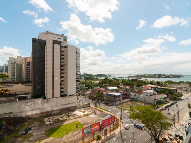 Apartamento com 411m² 4 quartos e 6 banheiros, à venda, no bairro Enseada do Suá em Vitória