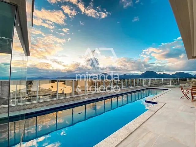 Apartamento com 138m² 2 quartos e 2 banheiros, à venda, no bairro Centro em Guarapari