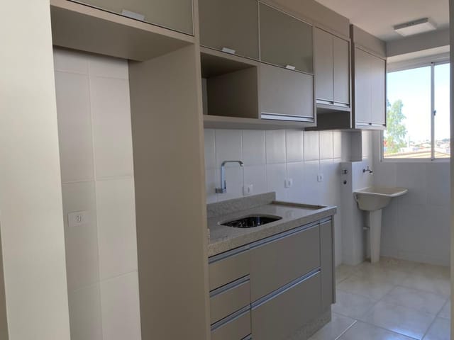 Apartamento com 55m² 2 quartos e 1 banheiro, à venda, no bairro Chácara Manella em Cambé