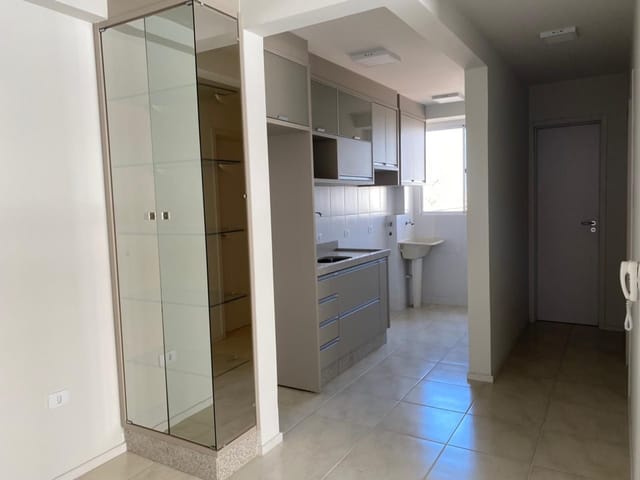 Apartamento com 55m² 2 quartos e 1 banheiro, à venda, no bairro Chácara Manella em Cambé