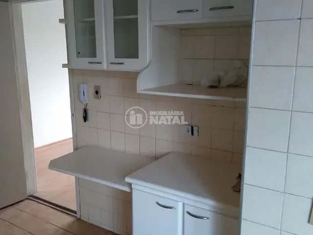 Apartamento com 108m² 3 quartos e 2 banheiros, à venda, no bairro Jardim Europa em Londrina