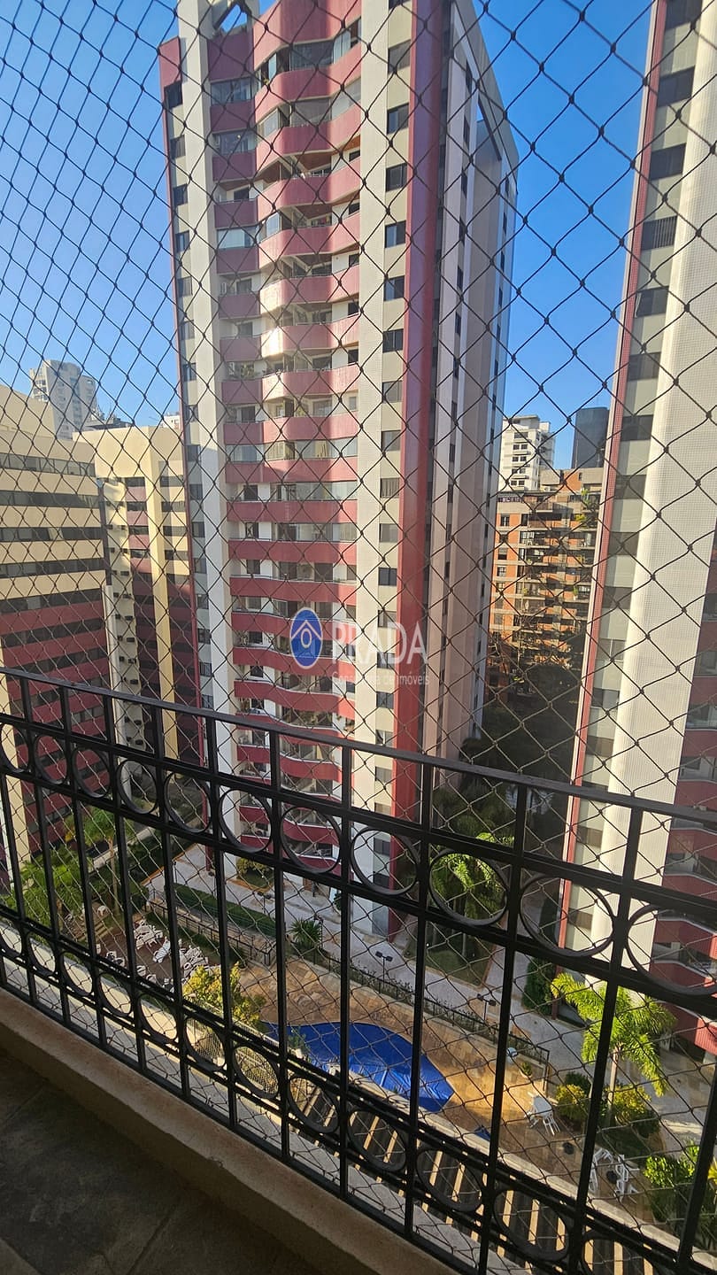 Apartamento para alugar com 2 quartos, 72m² - Foto 6