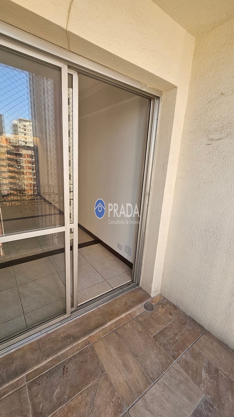 Apartamento para alugar com 2 quartos, 72m² - Foto 7