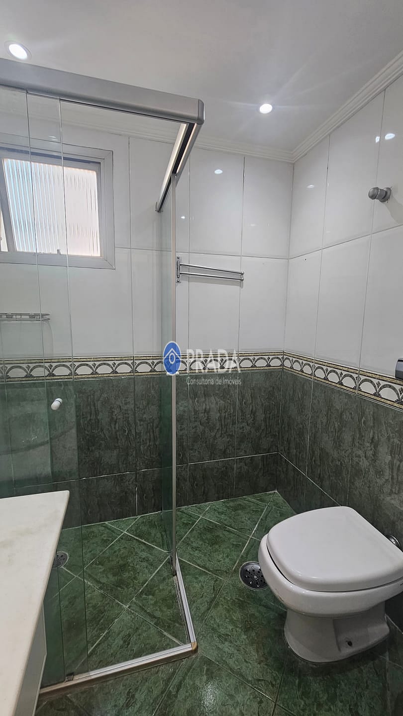 Apartamento para alugar com 2 quartos, 72m² - Foto 18
