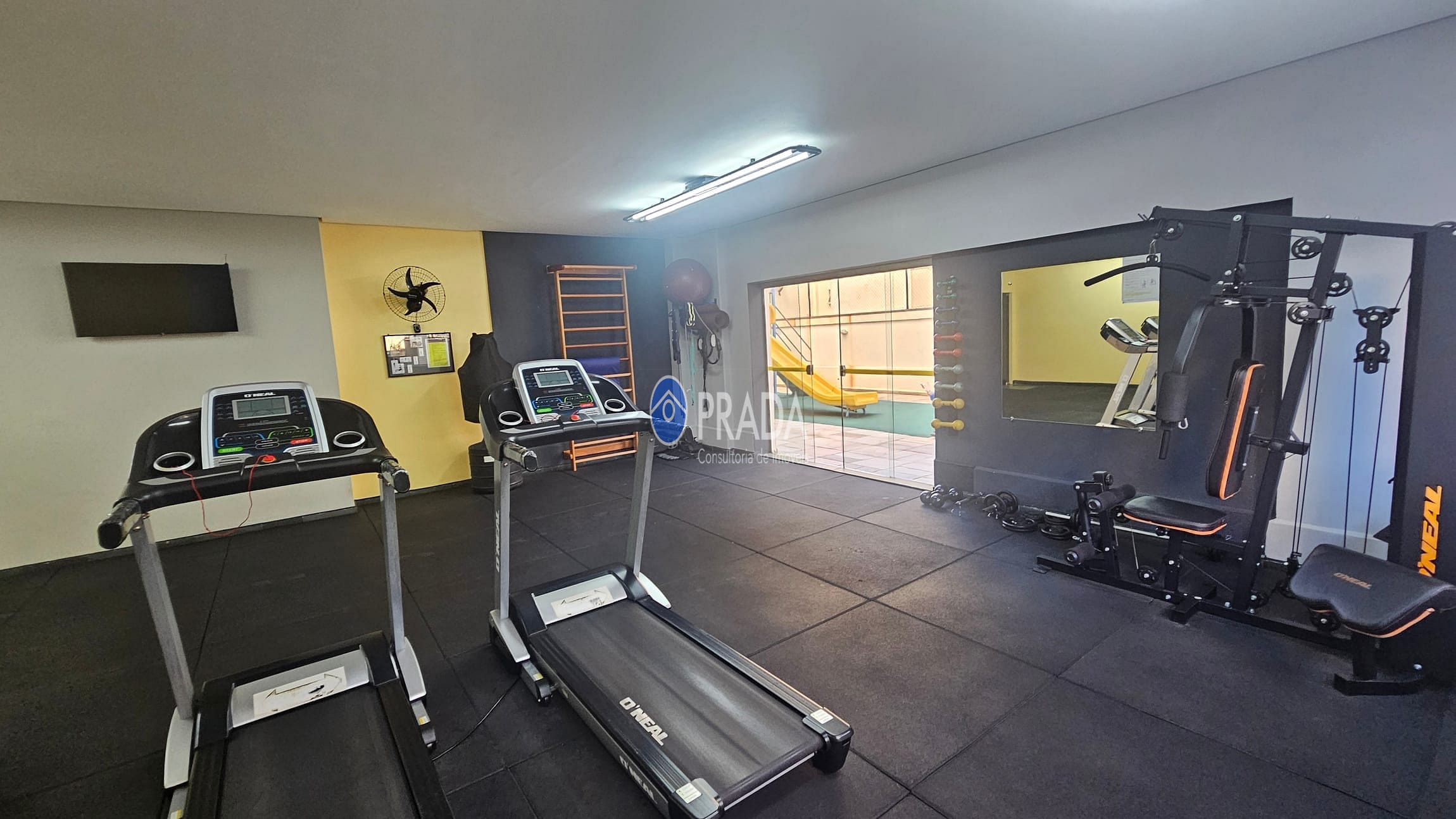 Apartamento para alugar com 2 quartos, 72m² - Foto 35