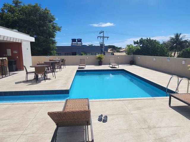 Foto do Apartamento - Apartamento para locação no Laguna contendo 1 quarto , sala , banheiro , varanda condomínio com piscina, churrasqueira total infraestrutura . | Proced Imóveis