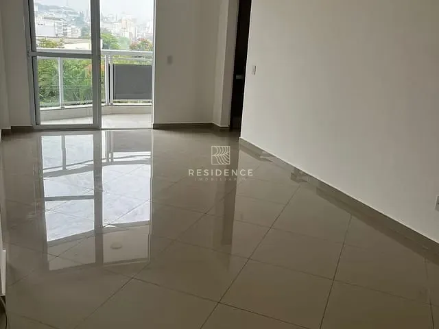 Apartamento 3 quartos e 3 banheiros, à venda, no bairro Jardim Amália em Volta Redonda