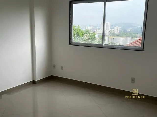 Apartamento 3 quartos e 3 banheiros, à venda, no bairro Jardim Amália em Volta Redonda