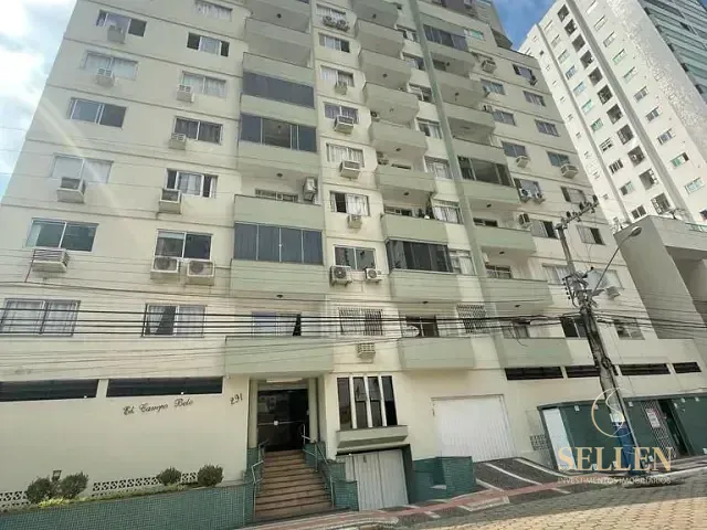 Apartamento 4 quartos e 4 banheiros, à venda, no bairro Centro em Balneário Camboriú