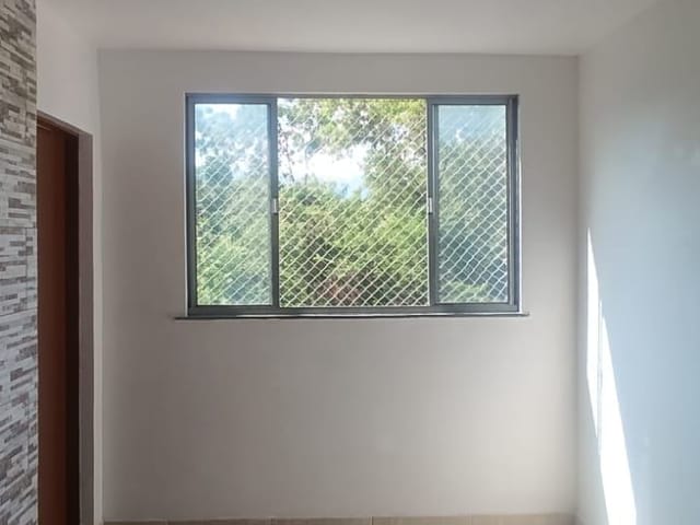 Apartamento com 50m² 3 quartos e 1 banheiro, para alugar, no bairro Campo Grande em Rio de Janeiro