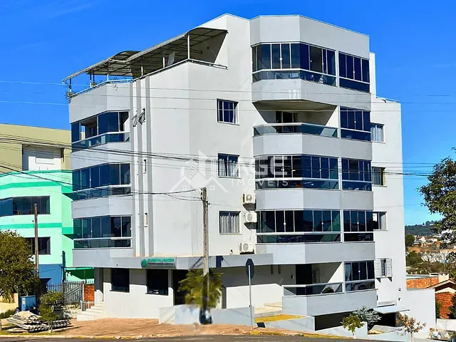 Apartamento 3 quartos e 2 banheiros, à venda, no bairro Centro em Erechim