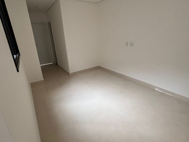 Apartamento 2 quartos e 2 banheiros, à venda, no bairro Utinga em Santo André