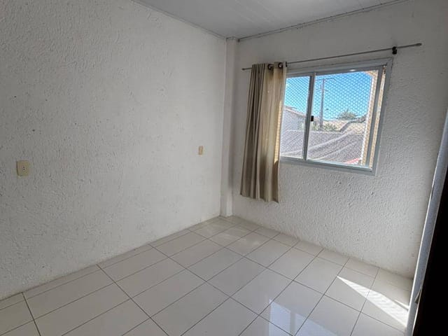 Apartamento com 63m² 2 quartos e 1 banheiro, para alugar, no bairro Ribeirão da Ilha em Florianópolis