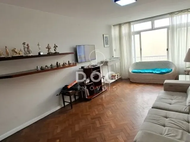 Apartamento 3 quartos e 2 banheiros, à venda ou para alugar, no bairro Leblon em Rio de Janeiro