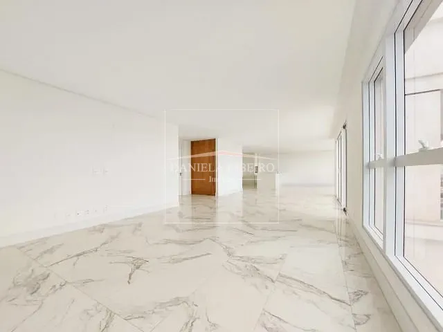 Apartamento 4 quartos e 5 banheiros, à venda, no bairro Bela Suiça em Londrina