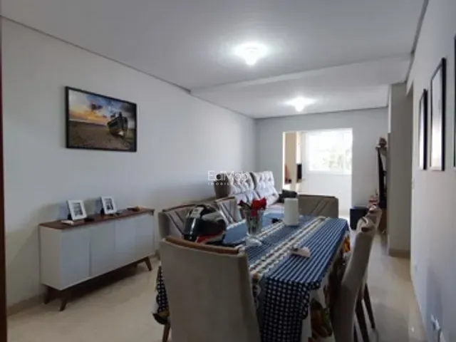 Apartamento 3 quartos e 2 banheiros, à venda, no bairro Centro em Cascavel