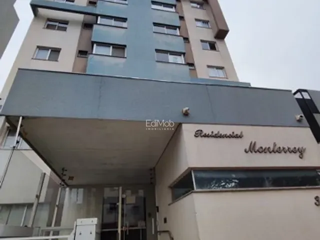 Apartamento 3 quartos e 2 banheiros, à venda, no bairro Centro em Cascavel